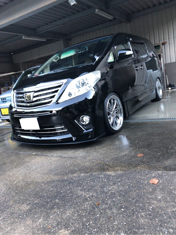 アルファードのスパシャン2019に関するカスタム事例の投稿画像3枚目