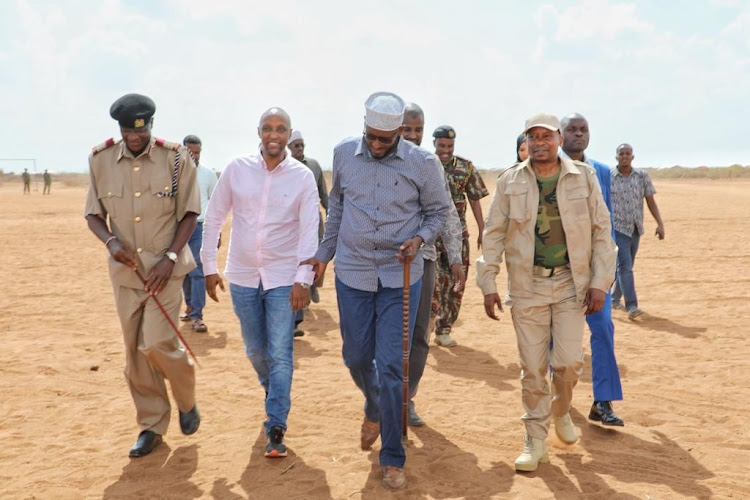 Interior CS Kithure Kindiki with leaders from Wajiri county on November 24