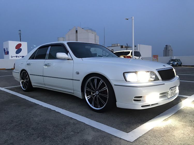 シーマの過去愛車・廃車・過去の愛車紹介に関するカスタム事例の投稿画像2枚目