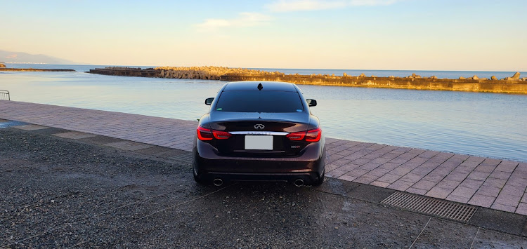 スカイラインのドライブ・朝から撮影・海と愛車・NISSANに関するカスタム事例の投稿画像3枚目