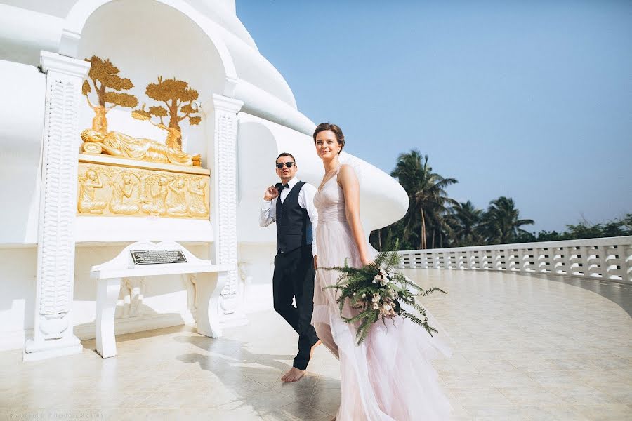 Fotógrafo de casamento Evgenii Katsinis (srilanka). Foto de 31 de dezembro 2017