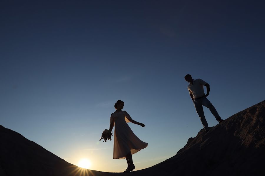 Fotógrafo de casamento Sergey Cherepanov (sergckr). Foto de 17 de julho 2020