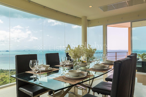 Villa avec piscine et jardin 3