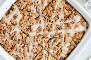 Cinnamon Apple Coffee Cake Recipe