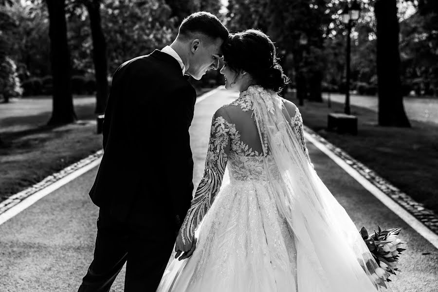 Wedding photographer Ciprian Grigorescu (cipriangrigores). Photo of 16 April