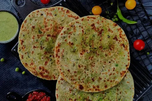 Matar Paneer Paratha