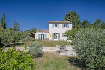 villa à Saint-Saturnin-lès-Apt (84)