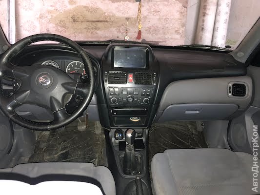 продам авто Nissan Almera Almera II Hatchback (N16) фото 3