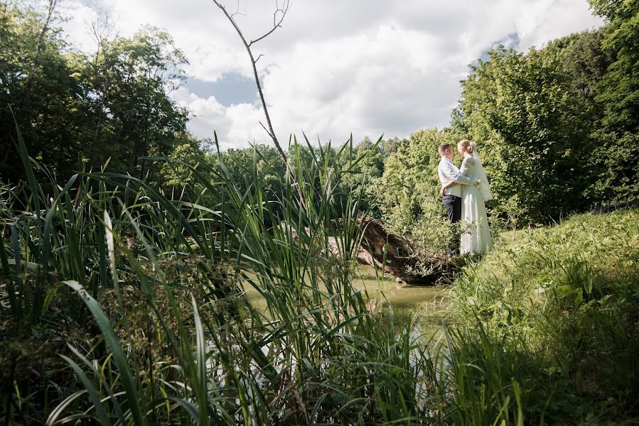 結婚式の写真家Dainius Putinas (dainiusp)。2018 10月31日の写真