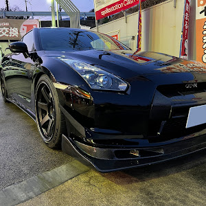 NISSAN GT-R R35