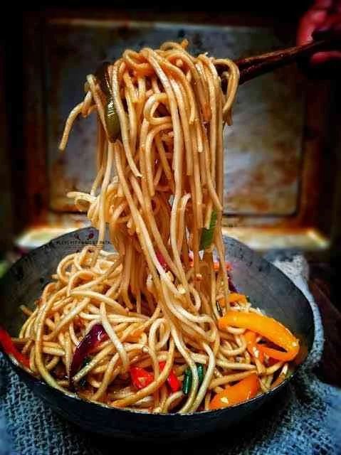 Chicken Chilli Garlic Noodles