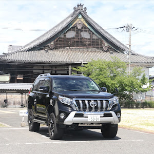 ランドクルーザープラド GDJ150W