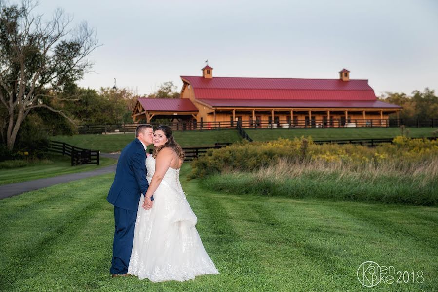 Wedding photographer Karen Pike (karenpikephoto). Photo of 9 September 2019