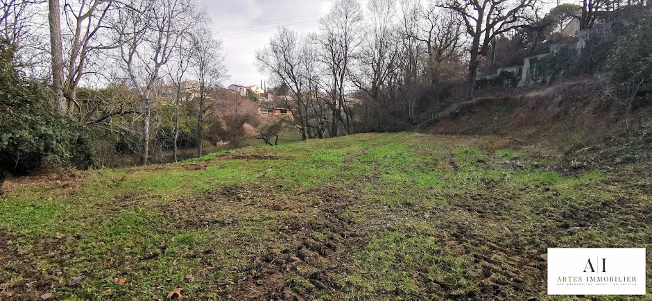 Vente terrain  1800 m² à Loriol-sur-Drôme (26270), 110 000 €