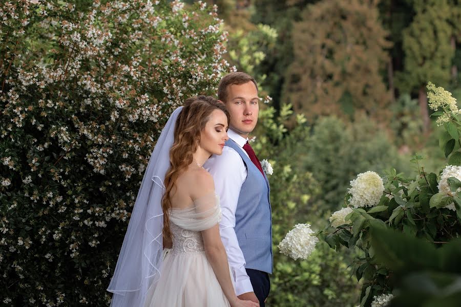 Bryllupsfotograf Mila Romanova (milaromanova). Bilde av 3 juni 2020