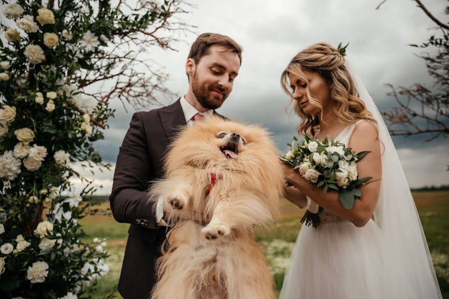 Fotógrafo de bodas Angelina Zotova (zooootovaph). Foto del 24 de julio 2023