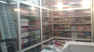 Shree Parekh Cloth Centre photo 