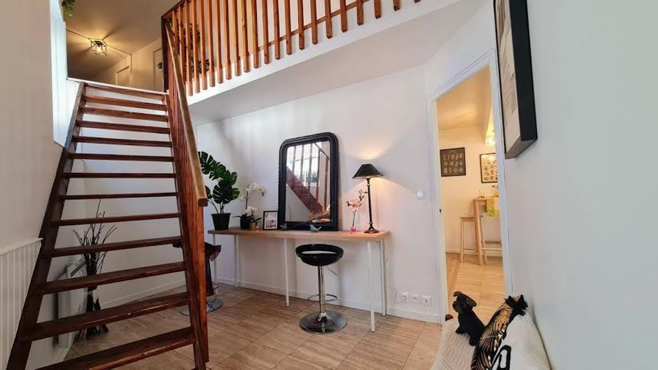 Vente maison 7 pièces 231 m² à Chalèze (25220), 268 500 €