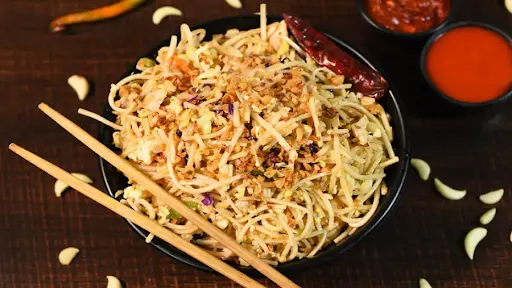 Chicken Burnt Garlic Noodles