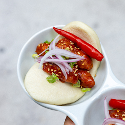 Fried Chick'n Bao