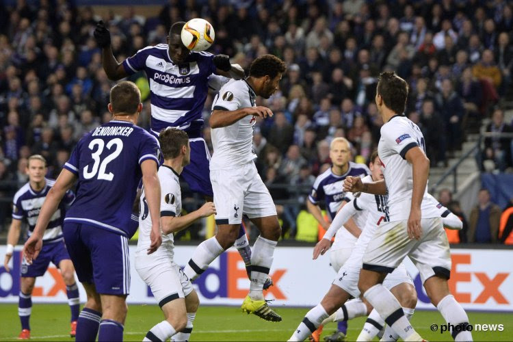 Un joueur d'Anderlecht blessé avec son pays