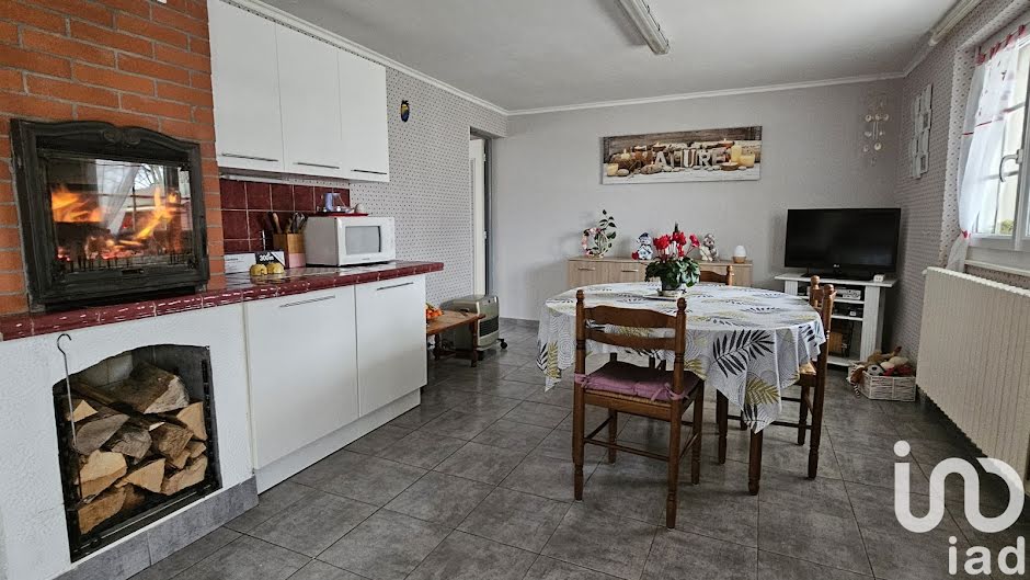 Vente maison 7 pièces 134 m² à Castres (81100), 230 000 €