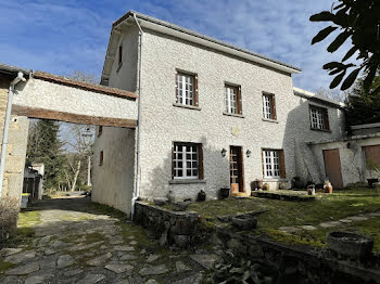maison à Celles-sur-Durolle (63)