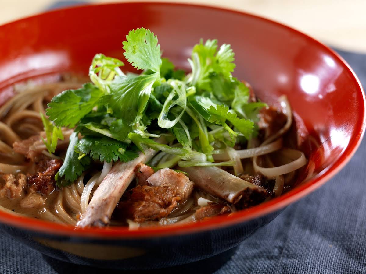 soup noodle Asian pork