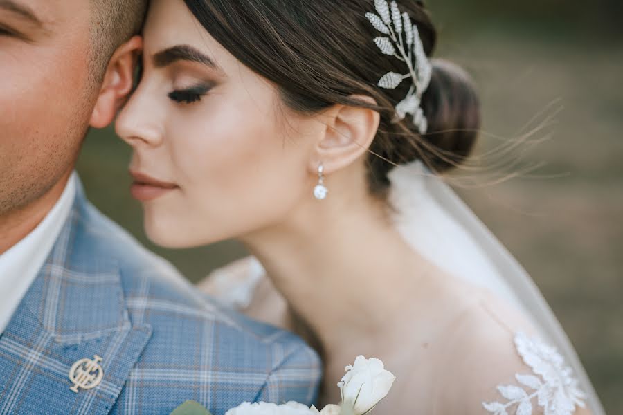 Fotógrafo de casamento Tatyana Uzun (tanyas). Foto de 27 de julho 2020