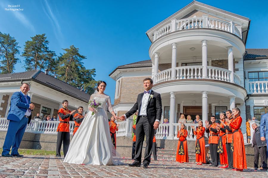 Fotógrafo de casamento Yuriy Volkov (yurijvolkov). Foto de 23 de maio 2015
