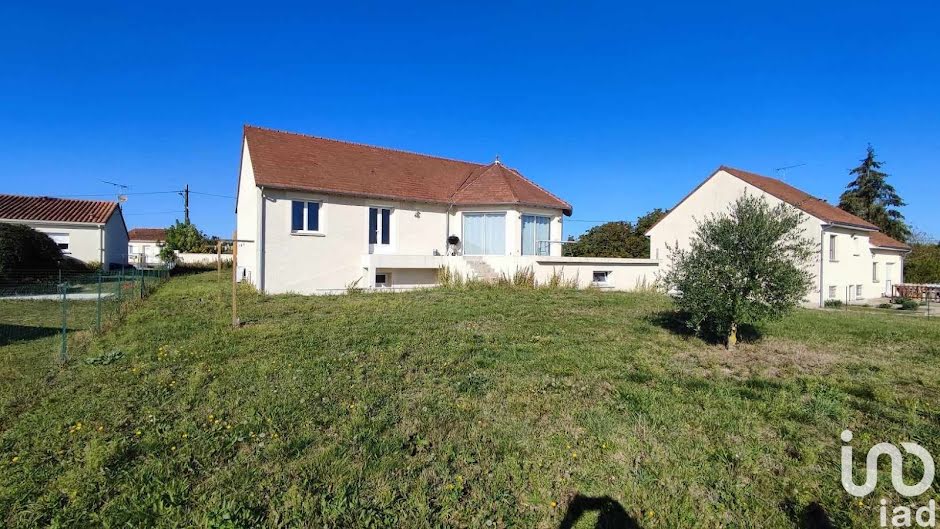 Vente maison 4 pièces 129 m² à Les Ormes (86220), 228 000 €