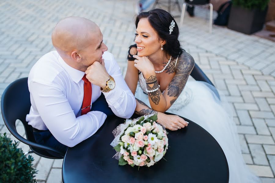 Kāzu fotogrāfs Mikola Konchenko (nesk). Fotogrāfija: 5. jūnijs 2018