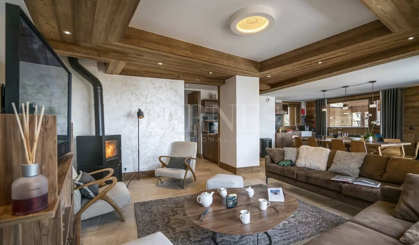 Apartment with pool Val Thorens