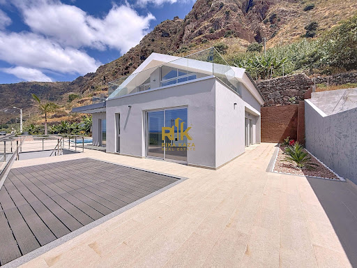 House 1