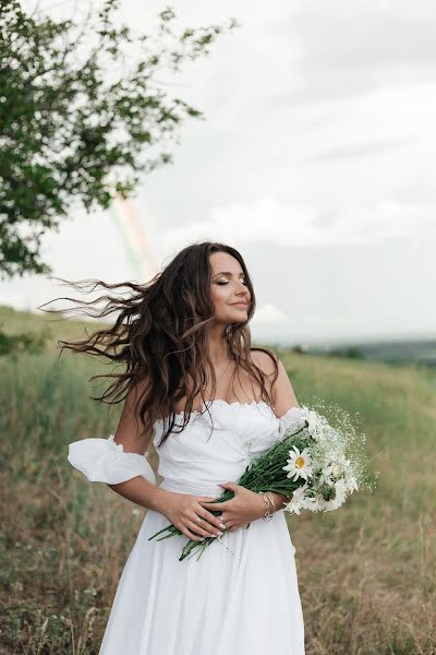 Vestuvių fotografas Mila Koreshkova (koreshkovamila). Nuotrauka 2023 kovo 2