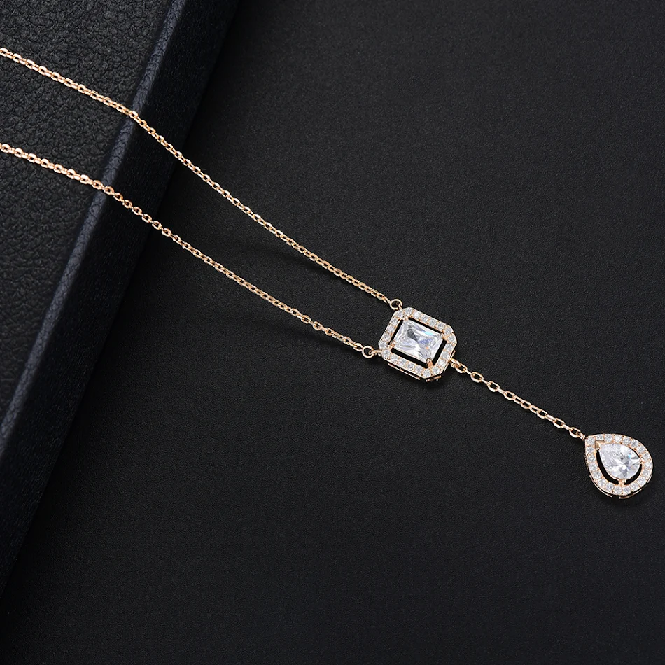 Micro-inlaid zircon necklace