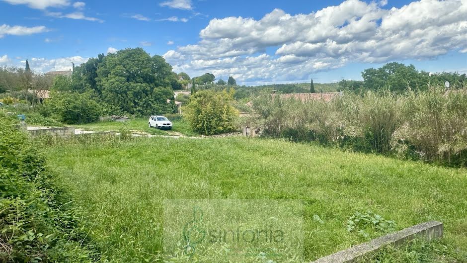 Vente terrain  725 m² à Uzès (30700), 109 000 €