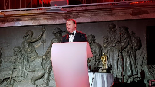 Mr Pieter Engelbrecht, CEO of Shoprite Holdings, delivering the key-note address at the awards evening.