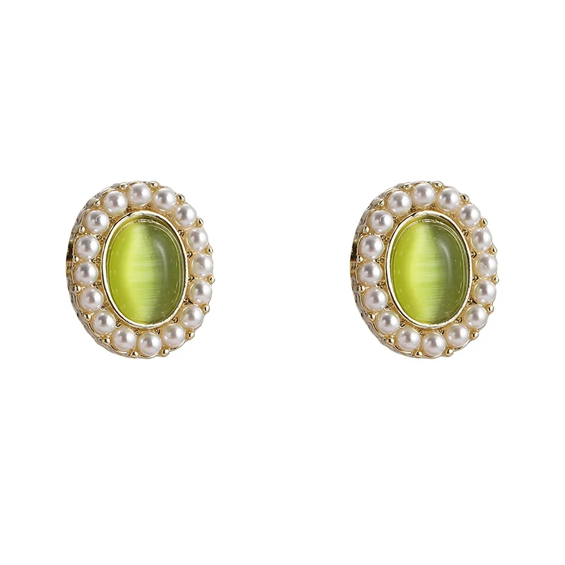 Brincos de Studs Retro Barroco Opala Agulha de Prata S925, adicione um toque vintage sofisticado à sua orelha e realce sua beleza.