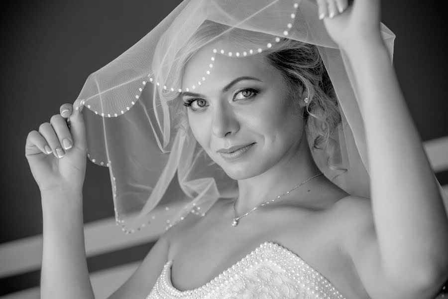 Wedding photographer Andrey Meschanov (fotoman63). Photo of 5 December 2016