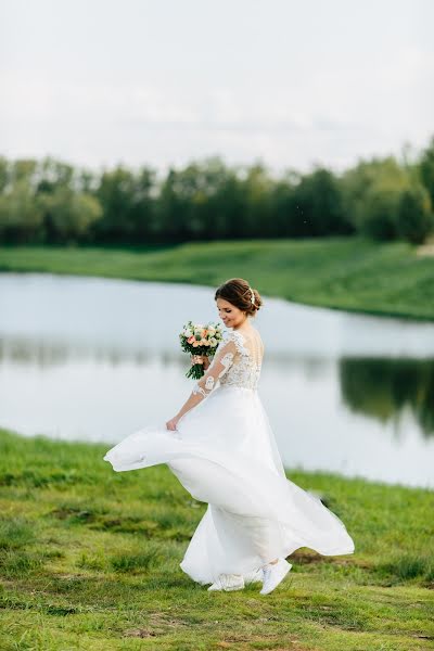 Wedding photographer Roman Urumbaev (eyesnv). Photo of 15 January 2019