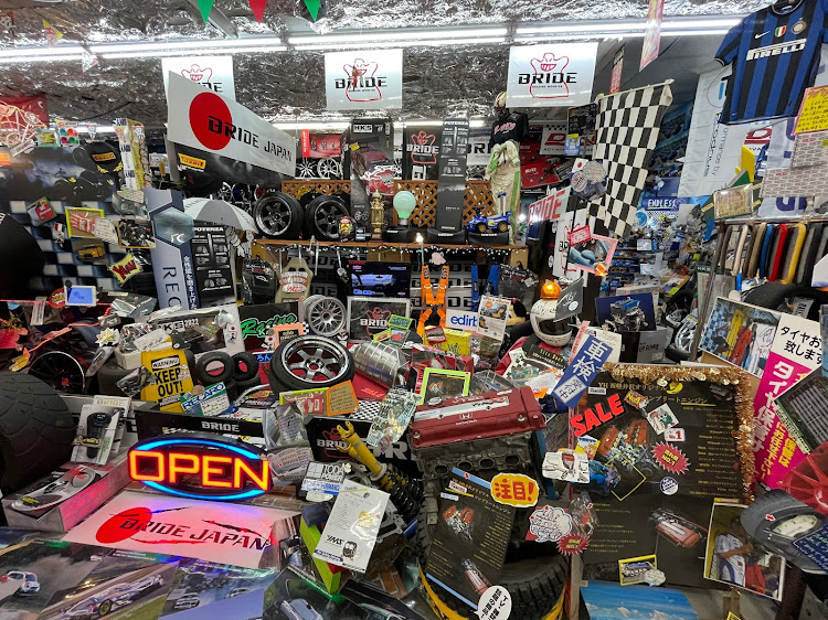 アルファードの地元ガンバレ・エンドレス・西軽井沢イエローハットに関するカスタム事例の投稿画像15枚目