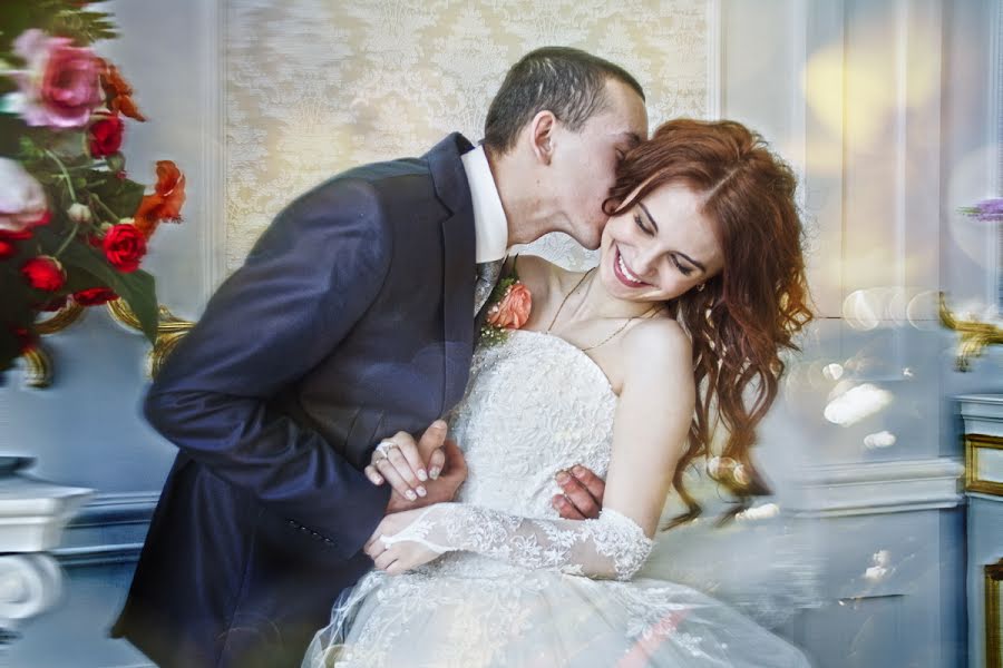 婚礼摄影师Pavel Veselov（pasha777）。2014 4月5日的照片