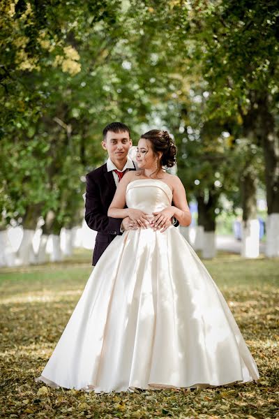 Fotógrafo de casamento Evgeniy Fomin (fomka21). Foto de 3 de fevereiro 2019