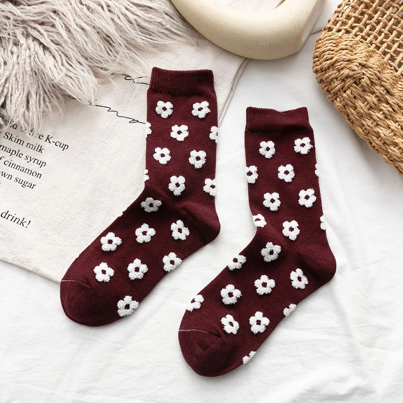 Nouveaux produits chaussettes coton japonais tridimensionnel petites fleurs dames moyen Tube personnalité mode