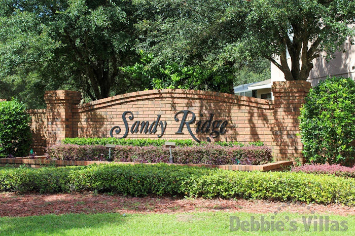 Sandy Ridge community in Davenport, privately owned rental villas close to Disney World