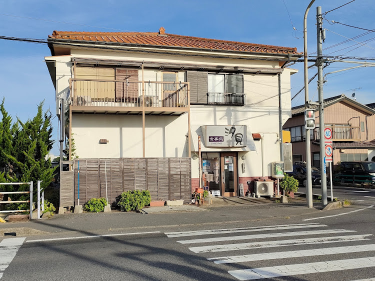 レジアスエースバンの絶メシロード・車中泊・思い出の九十九里浜・左半顔写真展・得意の逆光画像に関するカスタム事例の投稿画像13枚目