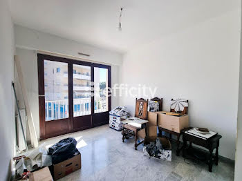 appartement à Cannes la bocca (06)