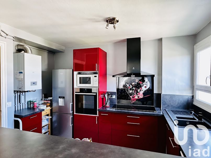 Vente appartement 3 pièces 70 m² à Saint-Jean-de-la-Ruelle (45140), 118 000 €