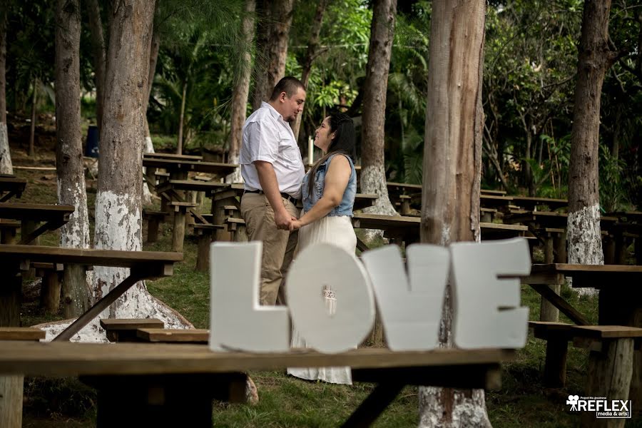 Fotografo di matrimoni Katty Catalán (kattycatalan). Foto del 18 aprile 2017